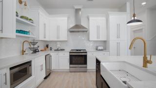 Experience luxury at Four Suns, an 8-bedroom retreat in Destin - 5