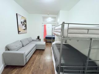 Midtown Prestige - 1