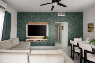 Ocean Park 4BDR 2b Pool at Riviera Villa - 4