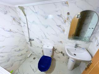 2BR Luxurious Apartment - 2 Min from City Center - 2