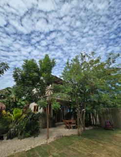 Casa Plátano Villa and palapa with garden steps from lagoon - 7