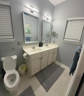 Spacious Home with First Floor King Bed - 7