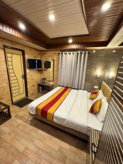 Hotel victory since 1979 - 2