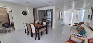 Fantástica Casa 03 Quartos nas belíssimas Praias do Flamengo - 1