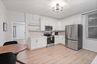 Near Cincy, Sleeps 10, 3BR and 3 Full Baths - 9