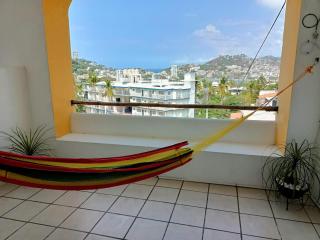 Twin Towers Tres Mares - 3