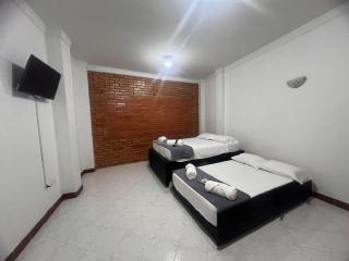 Casa Vacacional Bien Ubicada San Gil Santander - 2