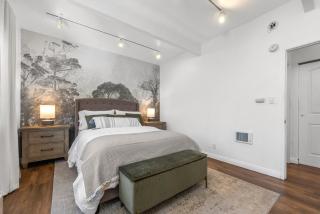 Luca's Tree Flat - Los Angeles California - 1