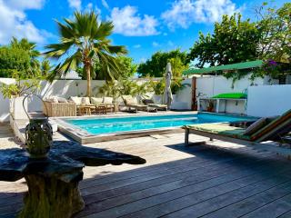 Orient Bay Villa Edenly - 0