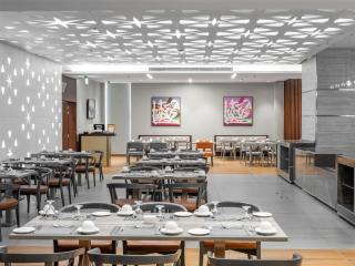 Wirgan Al Noor, Tapestry Collection by Hilton - 6