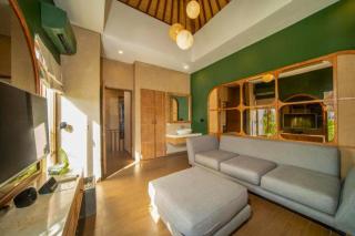 Azula Cozy Royal 2 BR Private Pool Villa With Jacuzzi ZN432 - 9