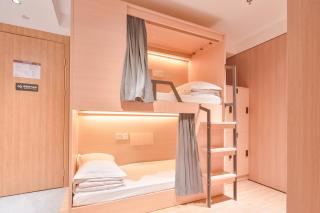 Dayin Serene Garden Hotel -People's Square & Nanjing Road-Large Social Area -Bar -Café -Gym -Free Laundry Luggage Storage -24H Front Desk-English Service - 6