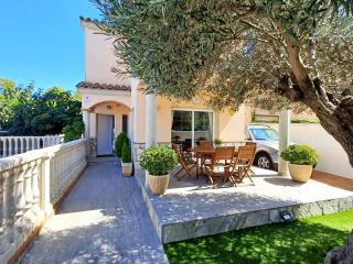 Hermosa casa en L'Escala con piscina privada y WiFi - HISP-7-88 - 1