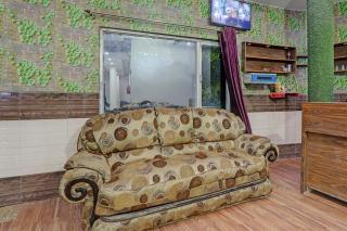 Hotel O by OYO Laveena - 5