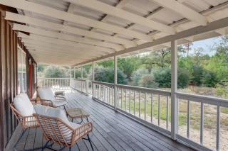 Forest Retreat 3BR Escape w Huge Patio - 9