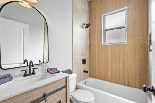 NEW - Poolside Oasis Heated POOL Home - 2000 SF - 3