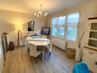 Maison avec jardin clos à 650m de la plage, parking, 2 chambres - FR-1-368-472 - 0