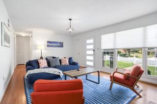 Forest Glen Silver Spring Gem - Parking - 6