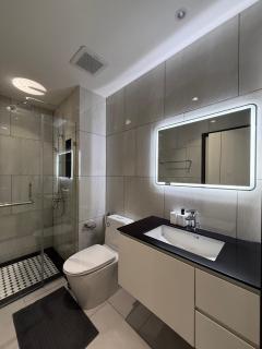 Title Legendary 2 bedroom - 3