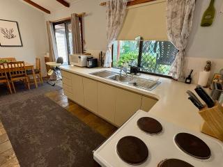 Macbeth Family Stay - 1