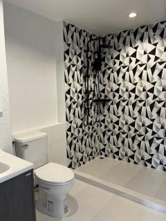 Madam Buppha R2 2 - 3