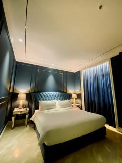 Grand Eska Hotel & Suites Batam - 5