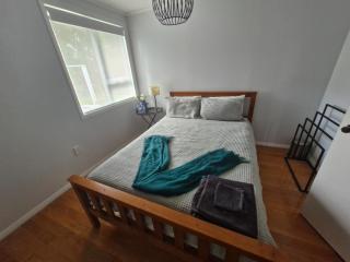 Country Harbourside Escape - 7