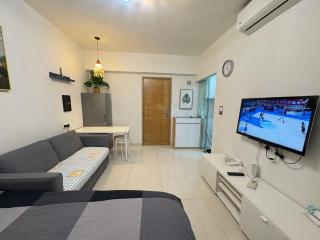 Cozy 3 bedroom apartment in Yau Ma Tei - 2