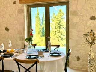 SeaForest Villa, Grand New! 2 km from Beach - 3