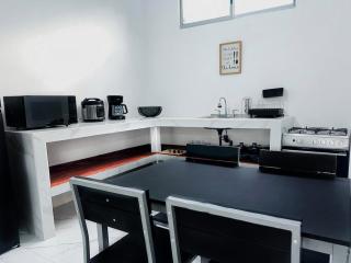 Arcata Jungle Black Beach, Puerto Viejo - 5