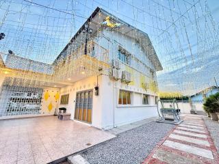 SpaciousEntertainmentHouseMuslimFriendly18Pax - 0