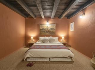 Chaukhamba Cradle - 9