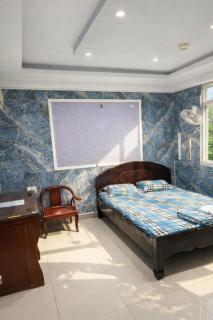 Quang Vinh Hotel - 1