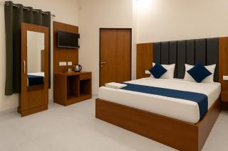 Hotel Ramayan Elite 2 KM Shree Ram Ji Mandir and Free Pickup From Ayodhya Dham Railway Station - 9