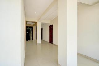 Super Collection O Noida Sector 52 Metro Station Formerly Hotel Metro View - 2