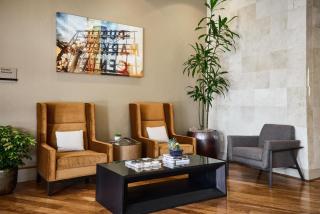 Hyatt House Seattle Bellevue - 8