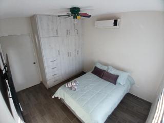 Vivienda completa 2 plantas, y privada con acceso controlado - 7