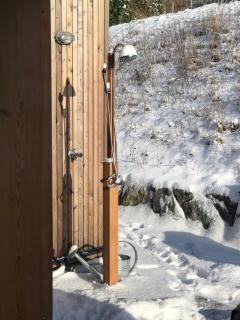 VulkanSkyline mit SterneWellness, ÖkoDesignhaus, Sauna, Kamin, zwei Schlafzimmer, Yogaloft & WLAN - Immerath - 9