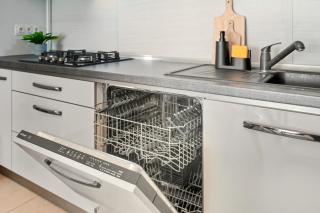 Central Accommodation in Monarh Tower by Open House apartments - Timişoara - 3