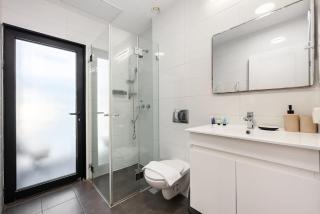 Perfect Beach Getaway Steps from Carmel Market - 1