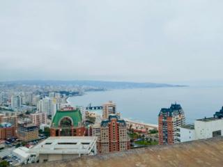 Apartamento con vistas a la ciudad y al mar - 0