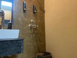 The Private Perch, Couple friendly Cozy Place - 9