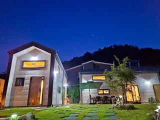 Yeoncheon Jjongi and Mary Pet Friendly Pension - 6