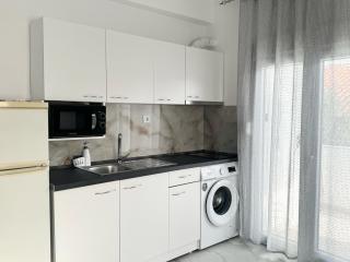 Kallisti Apartments - 1