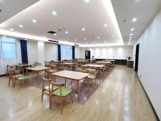 GreenTree Inn Express Jiangsu Taizhou North High-Speed Railway Station - Sixiang - 3