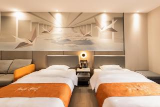 Youth Innovation Apartment - Canton - 2