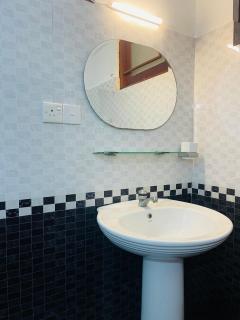 ZOE Tour And Care - 7