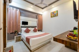 The Metro Stay by ASPL - 2