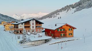 Gasthaus & Pension Alphorn - 0