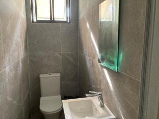 Magical garden apartment near hippest beach on the planet - 6